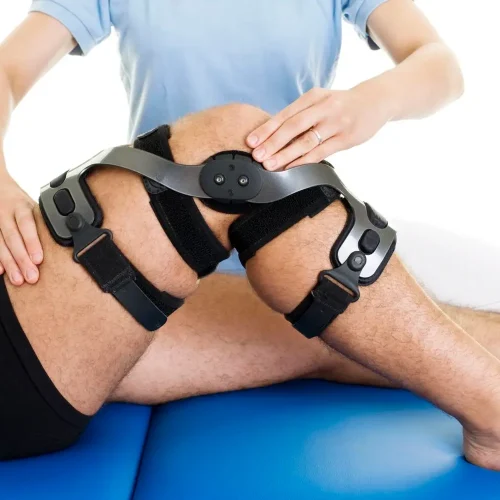 Sports injury physiotherapy: Patients Don’t Fail Rehab. Rehab Fails to Adapt